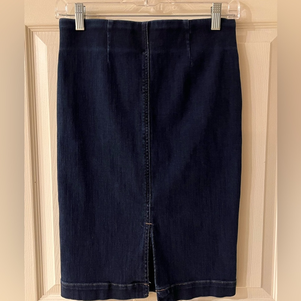 LOFT Classic Denim Pencil Skirt with Elastic Waist & Pockets.